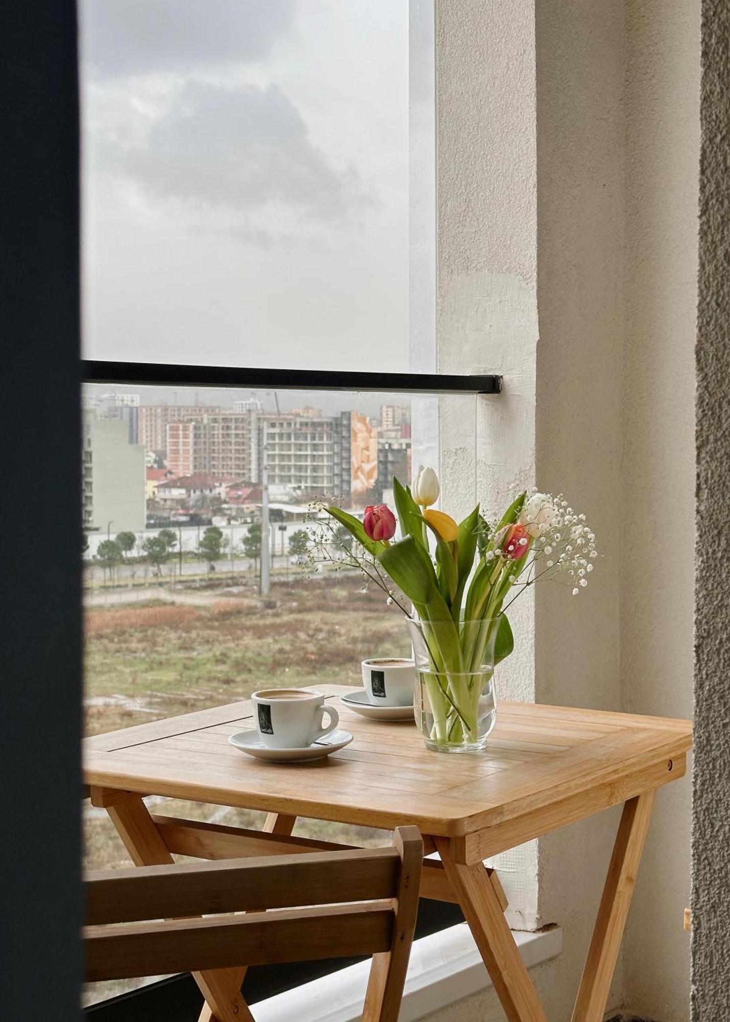 107 Dreams Bed and Breakfast Tirana Buitenkant foto