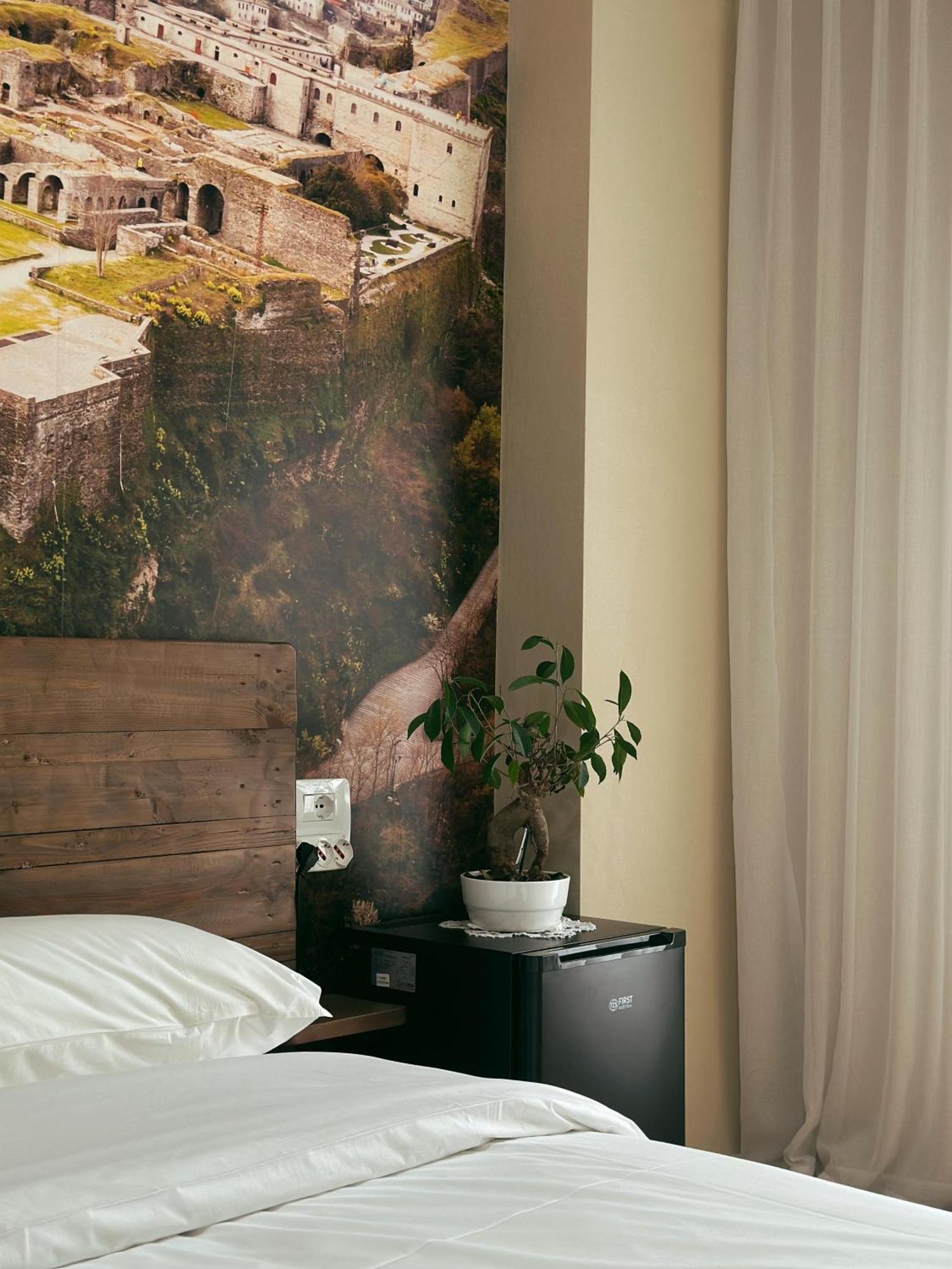 107 Dreams Bed and Breakfast Tirana Buitenkant foto